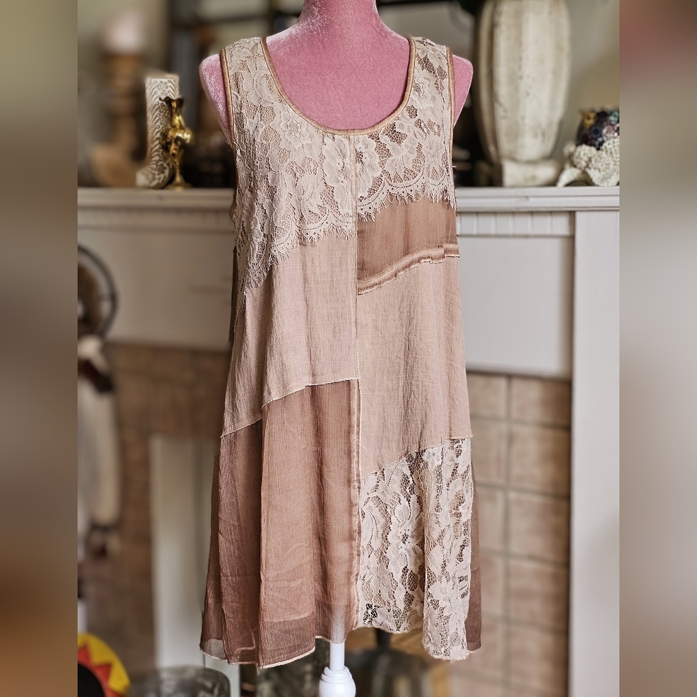 Pretty Angel Shift Dress, Size Large. Boho Style.